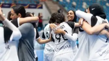 منتخب ناشئات اليد يواجه نظيره الفرنسي في مواجهة حاسمة ببطولة العالم برومانيا